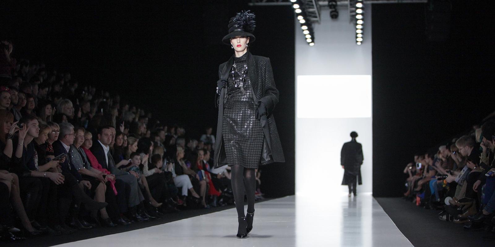 Москва поддержит участие дизайнеров в парижской Неделе моды