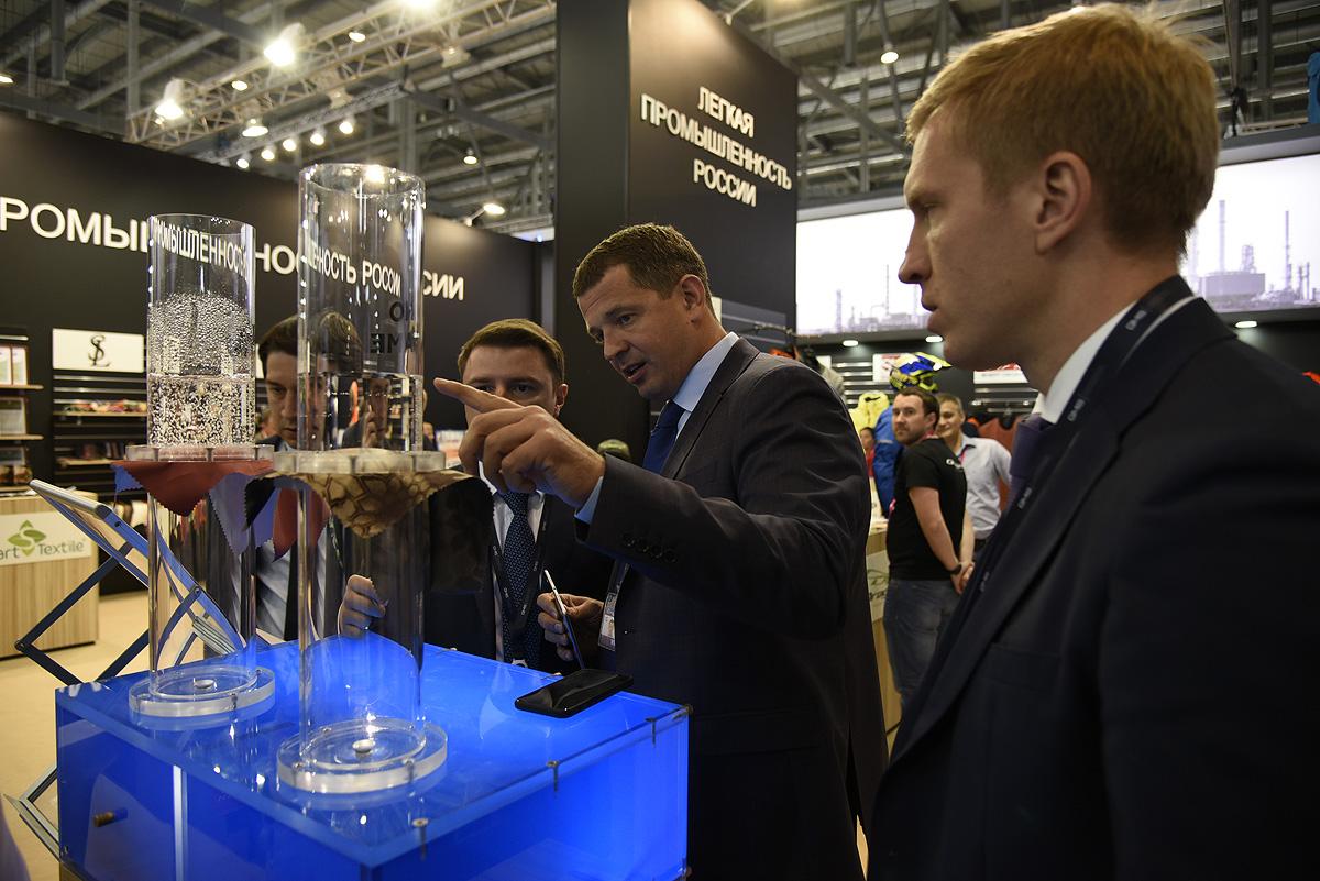 At the epicenter of innovation: Russian light industry stand presented at INNOPROM 2019