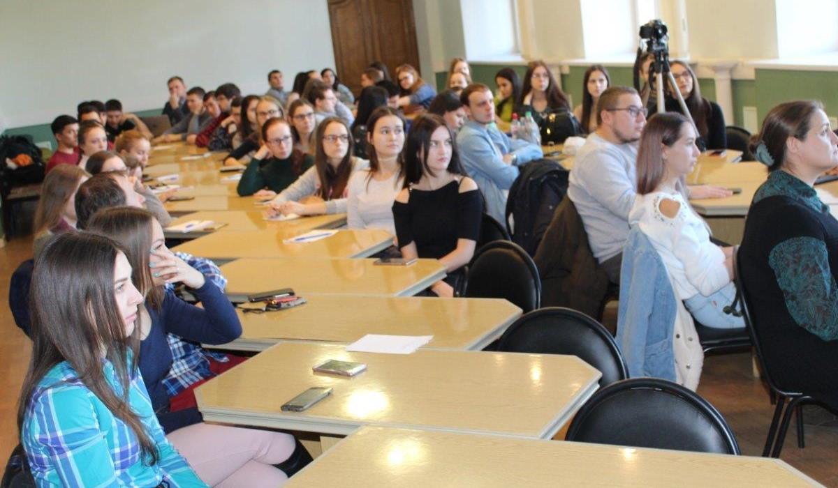 Наука для легпрома: ведущие учёные собираются в Казани