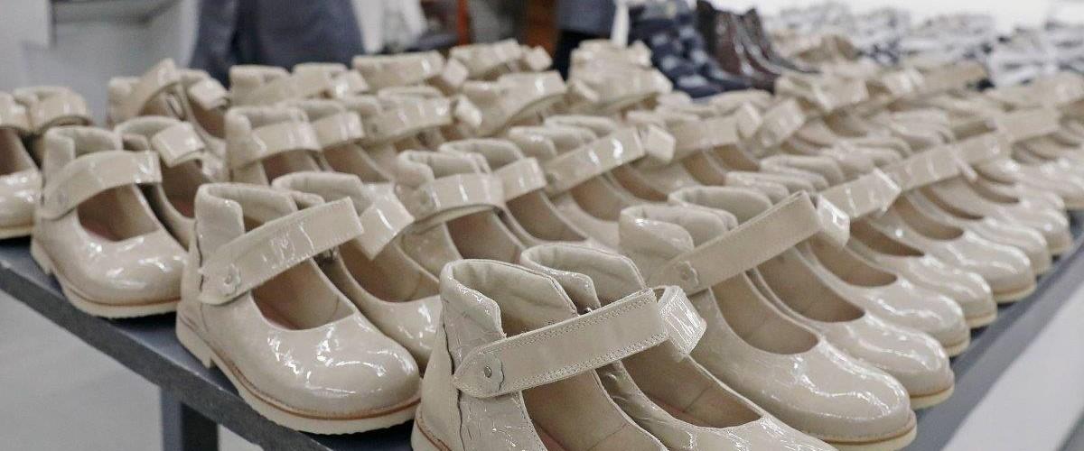 Компания «Ортомода» впервые осуществила поставку ортопедической обуви в Китай