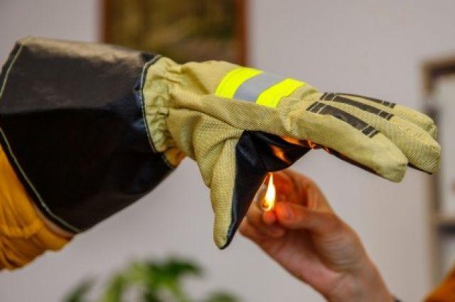 Красноярские ученые разработали новый материал для спецодежды пожарных