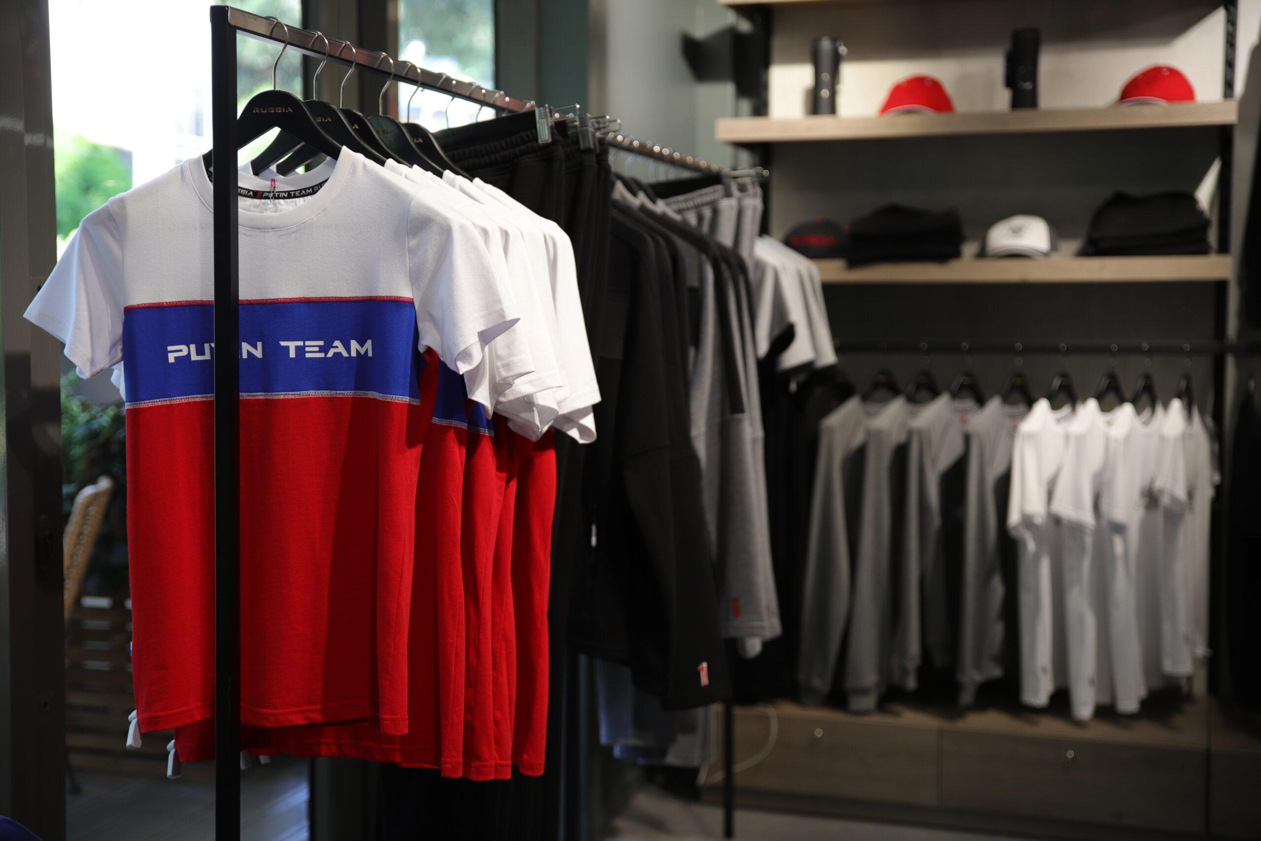 2 июля бренд спортивной одежды Putin Team открыл первый офлайн-магазин